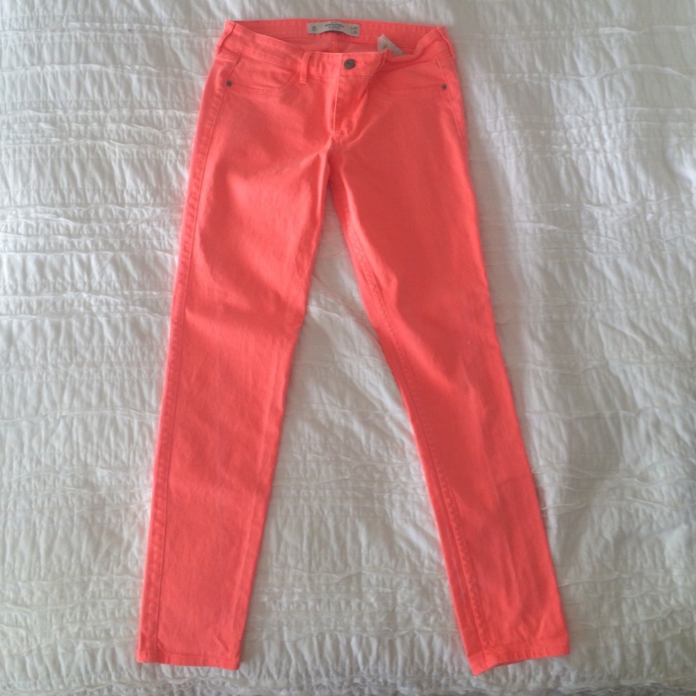 COPY - Abercrombie&Fitch coral denim skinny jeans…